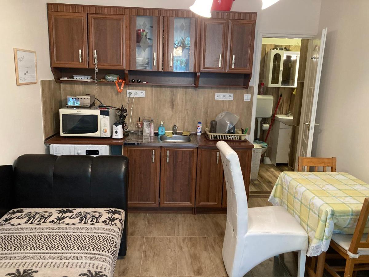 Roland Apartmant Zuglo Budapest Exterior foto