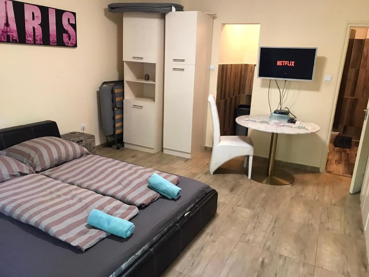Roland Apartmant Zuglo Budapest Exterior foto